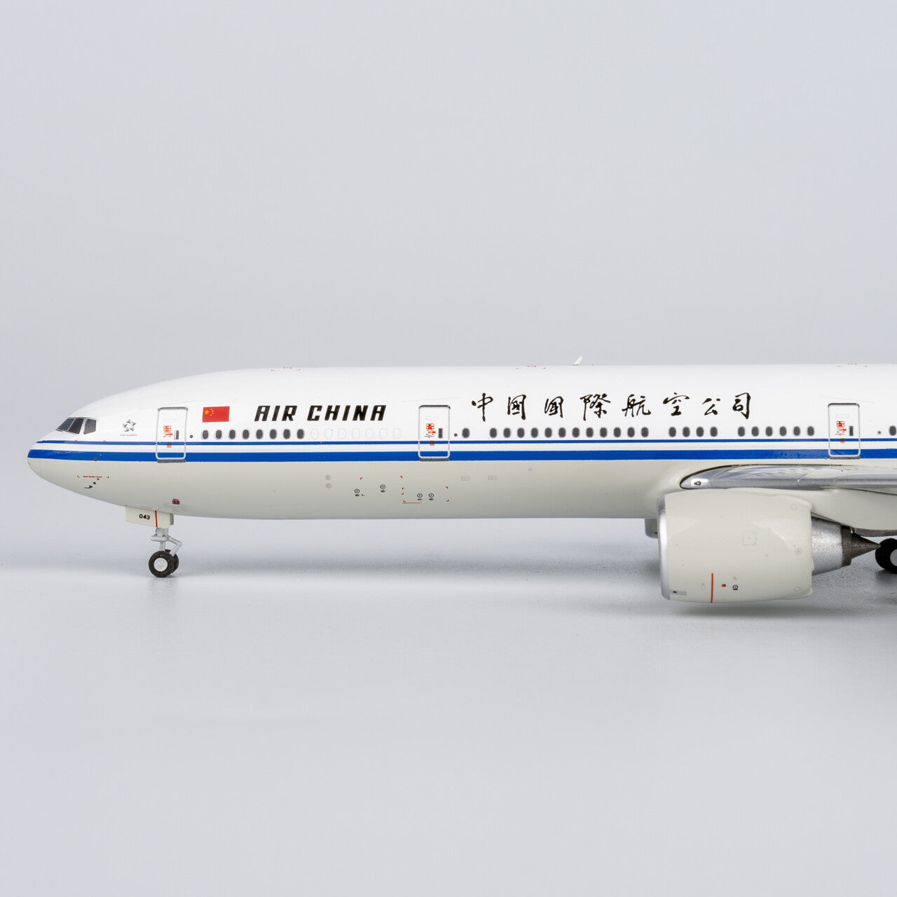 1:400 NGmodels Air China Boeing 777-300ER Passenger Airplane Diecast Plane Model