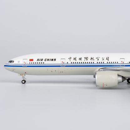 1:400 NGmodels Air China Boeing 777-300ER Passenger Airplane Diecast Plane Model