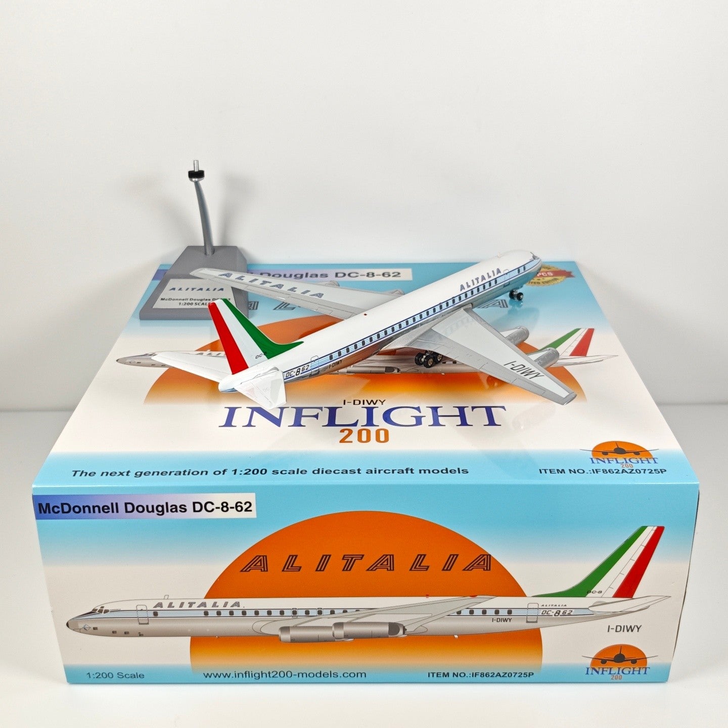1:200 InFlight Alitalia DC-8-62 I-DIWY Passenger Airplane Diecast Plane Model