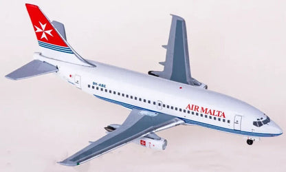 1:400 Aeroclassics AIR MALTA BOEING 737-200 Passenger Airplane Diecast Model