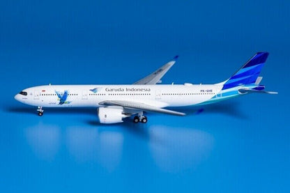 1:400 JC Wings Gruda Indonesia AIRBUS A330-900neo Passenger Plane Diecast Model