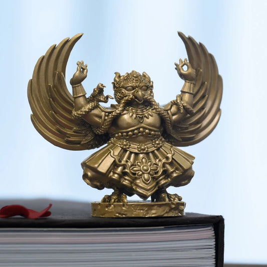 Garuda Dhwaja Ornaments Handmade Brass Buddha Statue Zen Tea Space Decorations