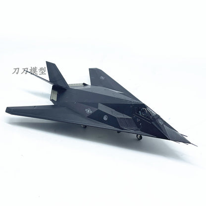 1:72 American F117a Nighthawk Stealth Fighter-bomber Alloy Aircraft Model