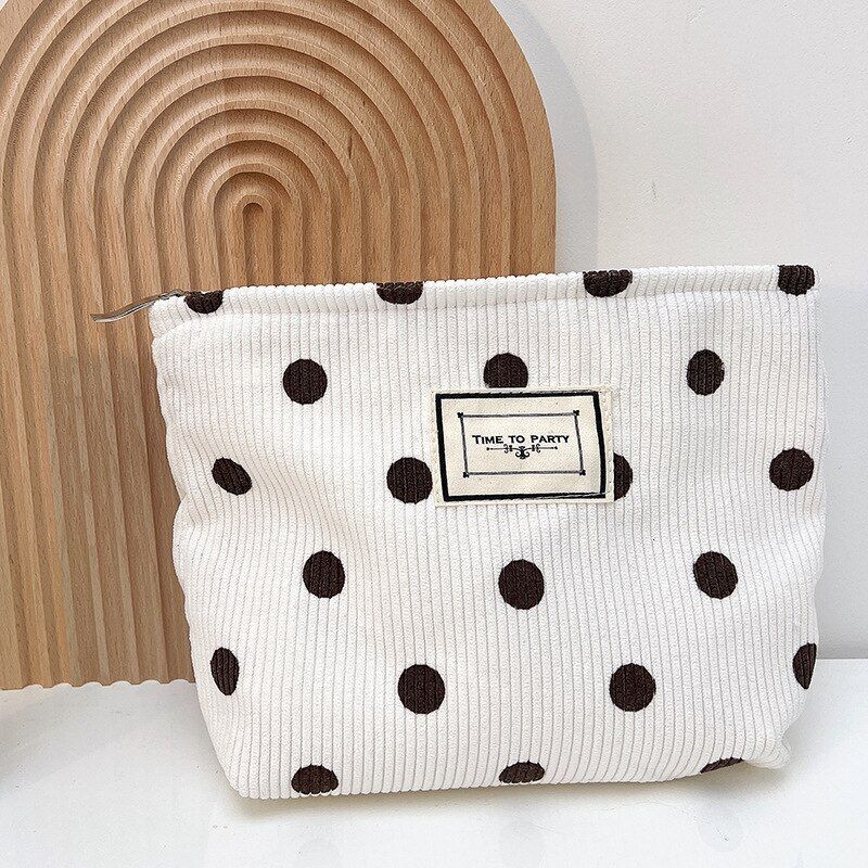 Embroidery Cosmetic Bag Clutch Bag Large Makeup Organizer Pouch 5*18*25 CM 50G