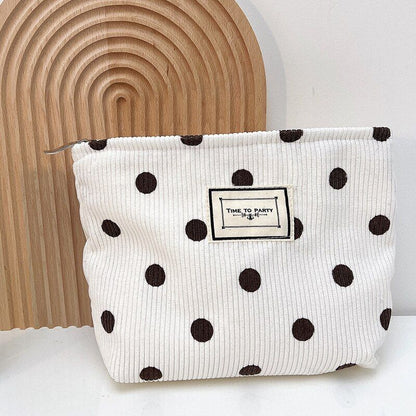 Embroidery Cosmetic Bag Clutch Bag Large Makeup Organizer Pouch 5*18*25 CM 50G