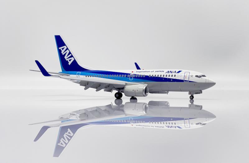 1:200 JC Wings ANA BOEING B737-700 Flap Down Airplane Diecast Aircraft Model