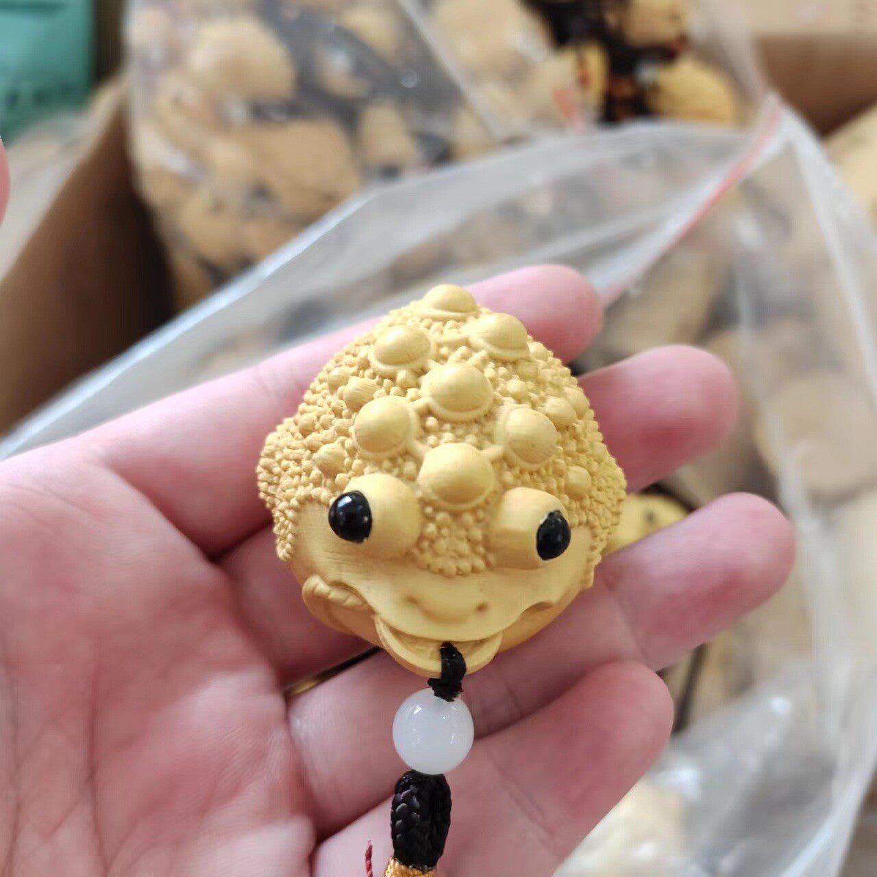 Three Legged Golden Toad Wooden Carving Zhaocai Car Pendant Handicrafts
