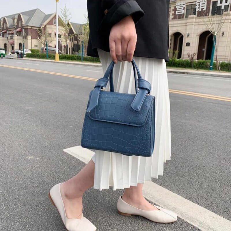 Leather Shoulder Bag Women Small Handbag Purse Flap Crossbody Bag Tote 20*17*8CM