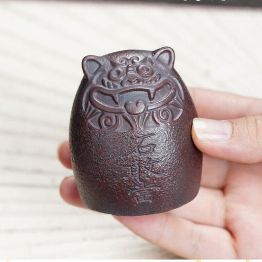 handmade tea pet holder for lid of tea pot lion statue mascot yixing zisha rack