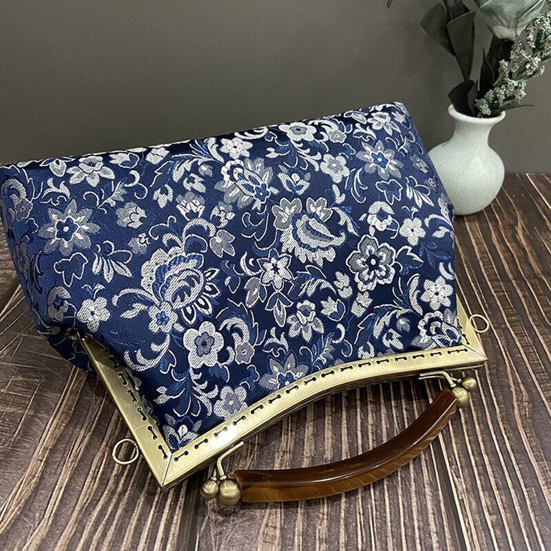 Vintage Fashion Bag Handmade Purse Shell Lock Bags Totes Handbags Chain 120 CM