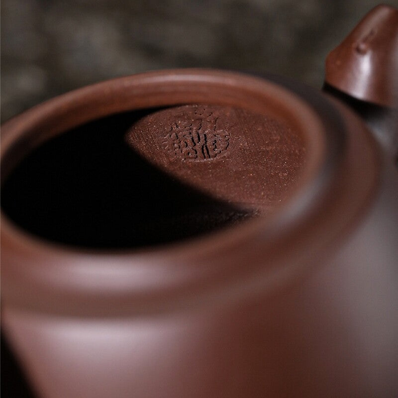 Authentic Yixing Zisha Tea Pot Full Handmade Old Purple Clay Master Pot 210ml