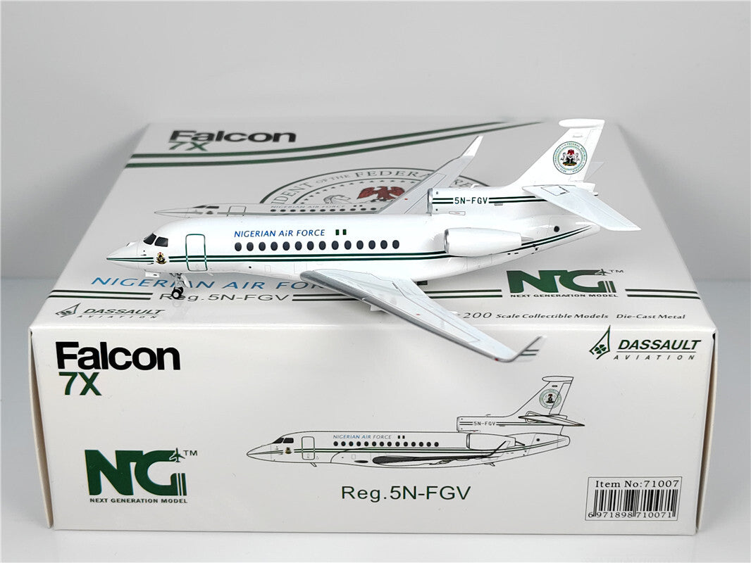 1:200 NG Model NIGERIAN AIR FORCE Falcon 7x Airplane Diecast Aircraft Model