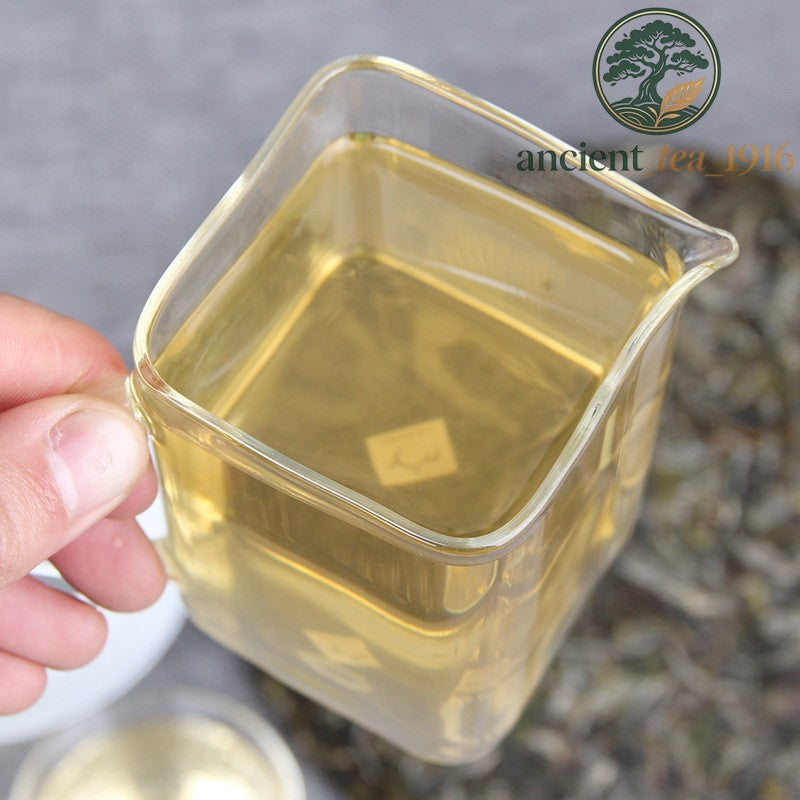 357g 2021 Pu'er Tea Ancient Tree Raw Tea Qizi Tea Cake