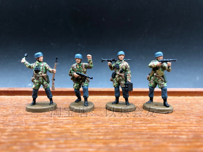 1/72 4Pcs World War II German Parachute Soldier Model