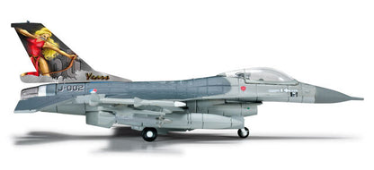 Herpa Royal NL AF Lockheed Martin F-16AM Fight Falcon 1/200 diecast plane model