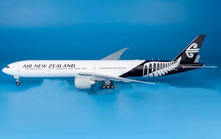 1:200 37CM JC Wings AIR NEW ZEALAND BOEING 777-300ER Airplane Diecast Model