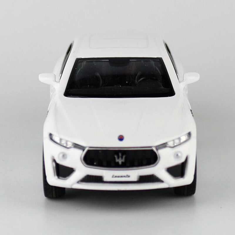 1:36 Maserati Levante GTS Model Car Diecast Toy Cars Gifts for Kids Boys White