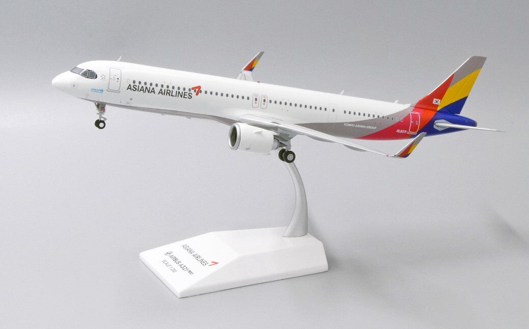 1:200 JC Wings Asiana Airlines AIRBUS A321Neo Airplane Diecast Aircraft Model
