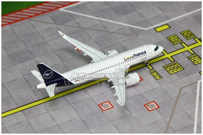1:400 GeminiJets Lufthansa AIRBUS A320neo Passenger Airplane Diecast Plane Model