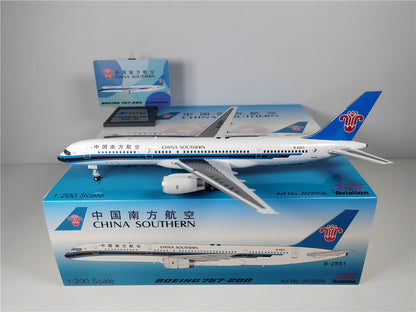 1:200 Aviation CHINA SOUTHERN BOEING B757-200 Airplane Diecast Plane Model