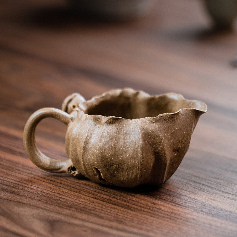 180ml Yixing Purple Clay Handcarved Lotus Leaf Fairness Cup Tea Divider Teaware