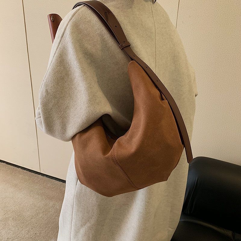 Handbag Crossbody Bags Shoulder Bag Vintage Purses Underarm Traveling Pouch 1 PC