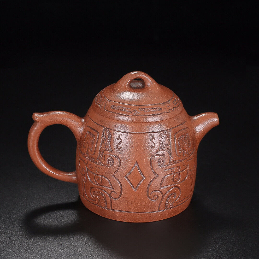 Chinese Yixing Zisha Clay Handmade Exquisite Teapot （秦权 底款：周桂珍）