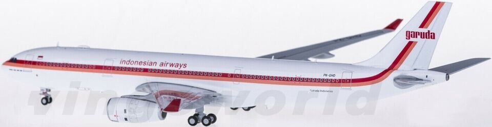 1:400 JC Wings Garuda Indonesia AIRBUS A330-300 Passenger Airplane Diecast Model