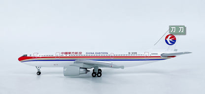 1:400 JET CHINA EASTERN A300-600R B-2318 Passenger Airplane Diecast Model