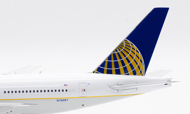 1:200 32CM InFlight Continental BOEING 777-200 Passenger Airplane Diecast Model