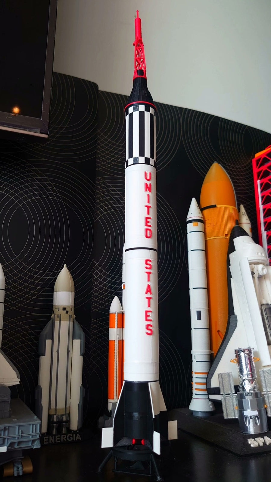 1:72 Redstone 1/200 Atlas-V 1/200 Delta IV Rocket Model Finished 3pcs set