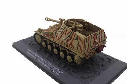 Finished Model Of 1/43 Armored Tank Le.FH 18/2 AUF Fgst. Pz.Kpfw.II Wespe