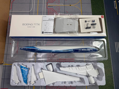 1:200 35CM Hogan BOEING HOUSE LIVERY 777F Airplane ABS Plastic Aircraft Model