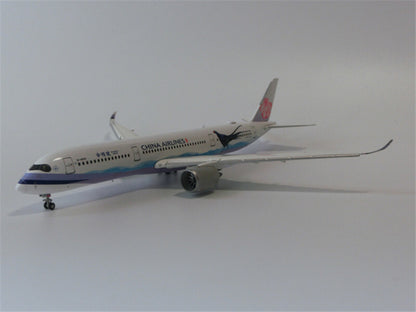 JC Wings CHINA AIRLINES For AIRBUS A350-900 B-18901 FLAPS DOWN 1/400 plane Model