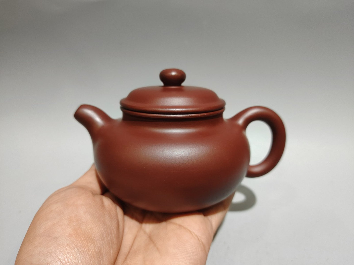 Chinese Yixing Zisha Clay Handmade Exquisite Teapot 31340