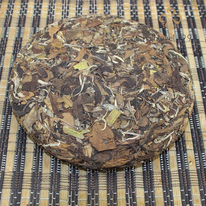 350g Gongmei White Tea Cake Fuding High Mountain Aged Compressed Tea