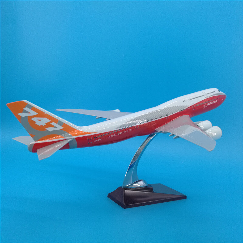 47CM BOEING 747-8 N6067E Passenger Plane Airplane Resin Aircrarft Model