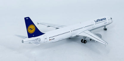 1:500 StarJets Lufthansa AIRBUS A321 Passenger Airplane Diecast Aircraft Model