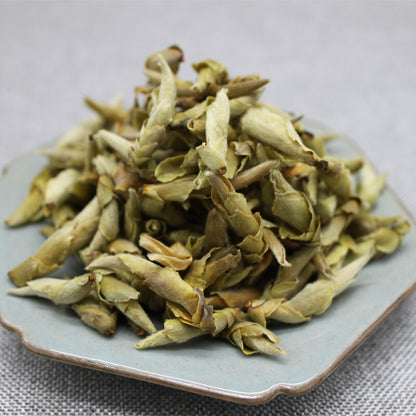 Sun-dried Yabao Silver Pu-erh Bud Loose Puer Tea Raw Pu Er Early Spring Loose