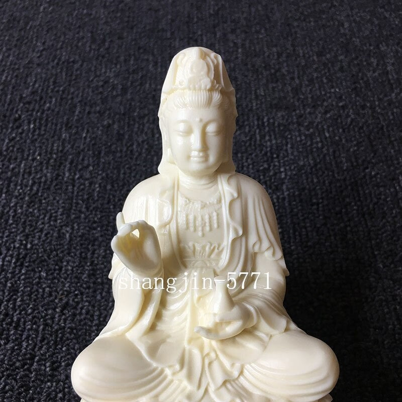 Chinese Buddha Resin Lotus Clean Bottle Guanyin Statue Statue Modern Sculpture