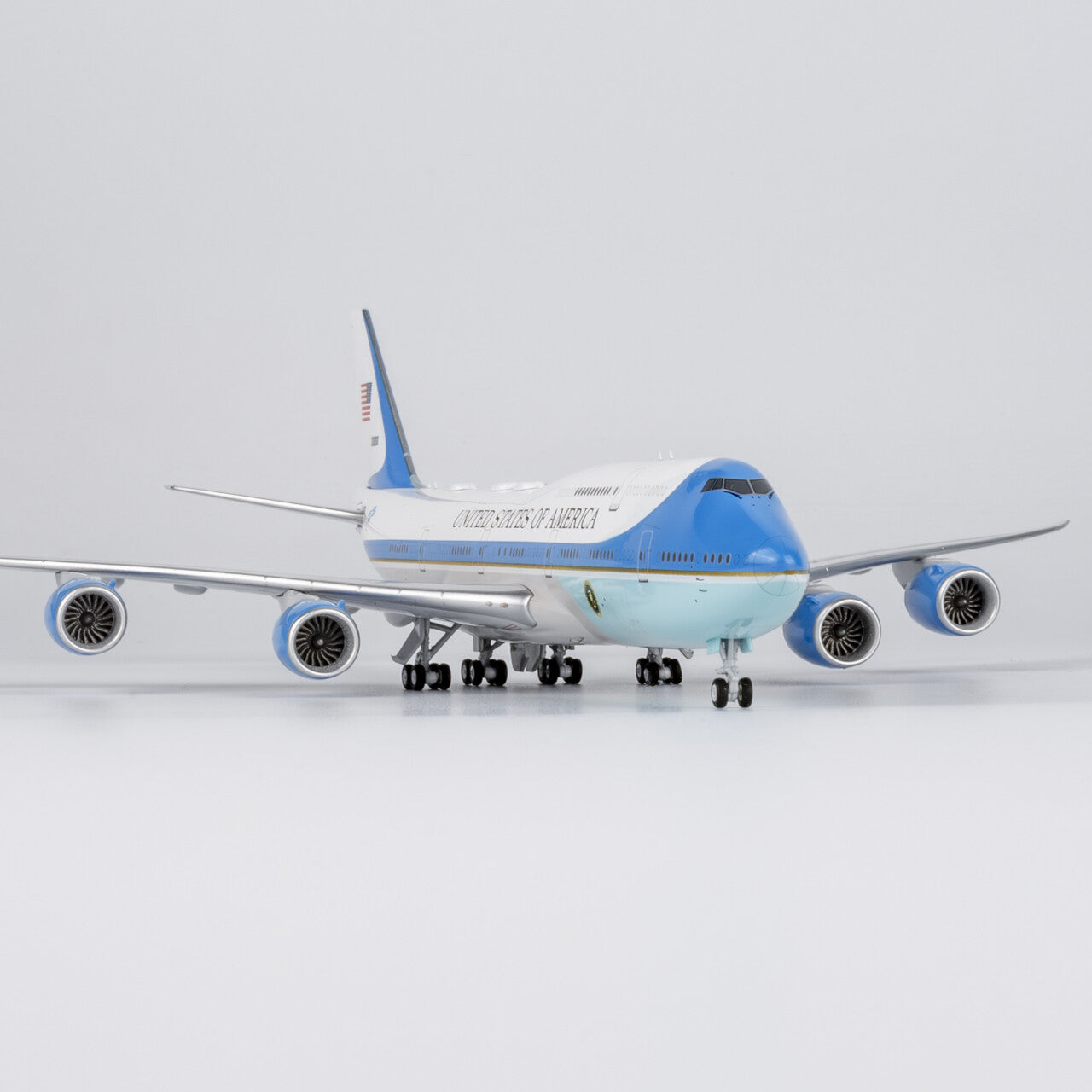 1:400 NGmodels USAF B747-8 VC-25B 30000 Passenger Airplane Diecast Plane Model