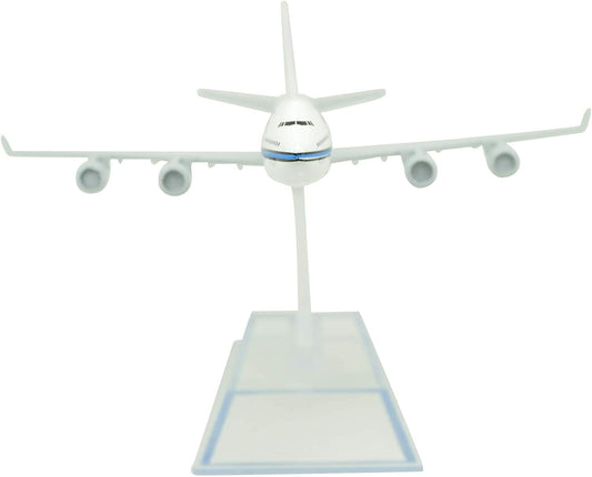 1:400 16cm Boeing B747 Kuwait Airways Metal Airplane Model Plane Toy Plane Model