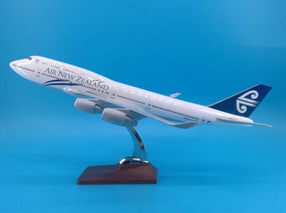 47CM 1:150 AIR NEW ZEALAND BOEING 747-400 ZK-NBU Passenger Airplane Resin Model
