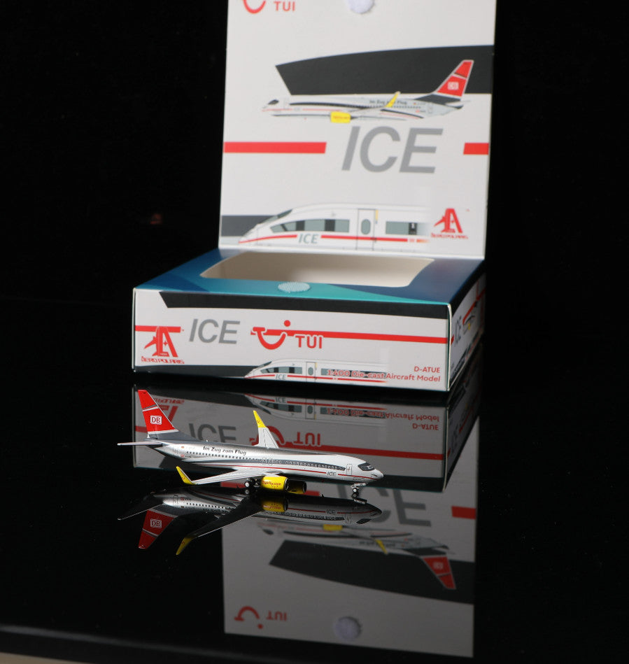 1:400 AeroPolaris TUI Airways Boeing 737-800 Passenger Airplane Diecast Model