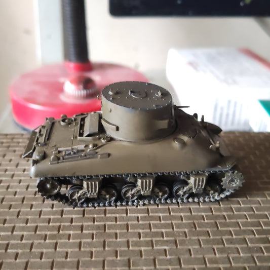 Handcrafted 1/72 searchlight Sherman tank finished painting model