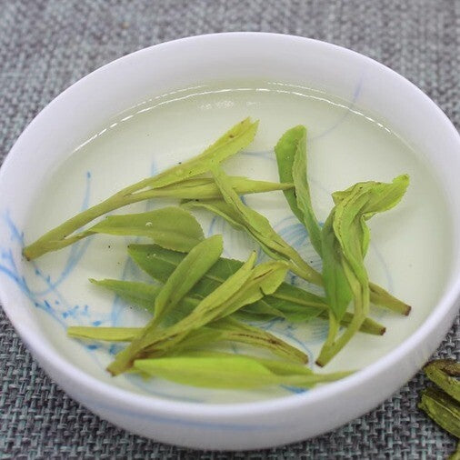 Longjing 2024 Hangzhou Green Tea Bean Fragrance Longjing Tea Spring Tea 500g