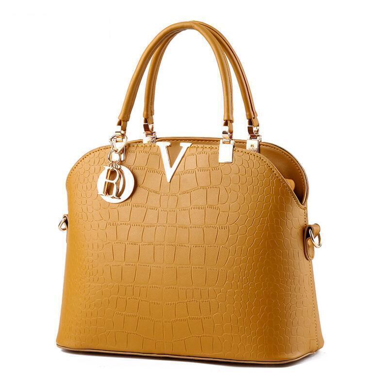2022 Female Bag Sweet Lady Shoulder Bag Simple Large Capacity Handbag
