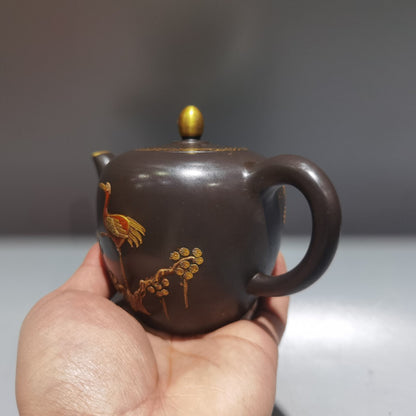 Chinese Yixing Zisha Clay Handmade Exquisite Teapot（描金美人肩壶 低款：顾景舟）