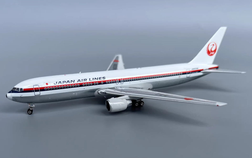 1:400 Phoenix JAPAN AIRLINES BOEING 767-300ER Passenger Airplane Diecast Model