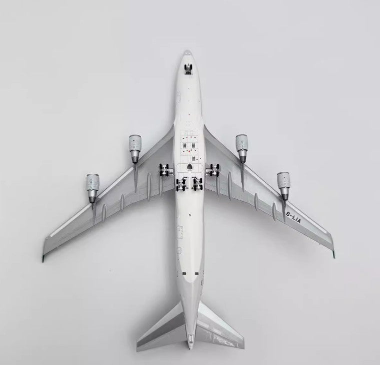 1:400 YY Wings CATHAY PACIFIC CARGO BOEING 747-400F Aircraft Diecast Plane Model